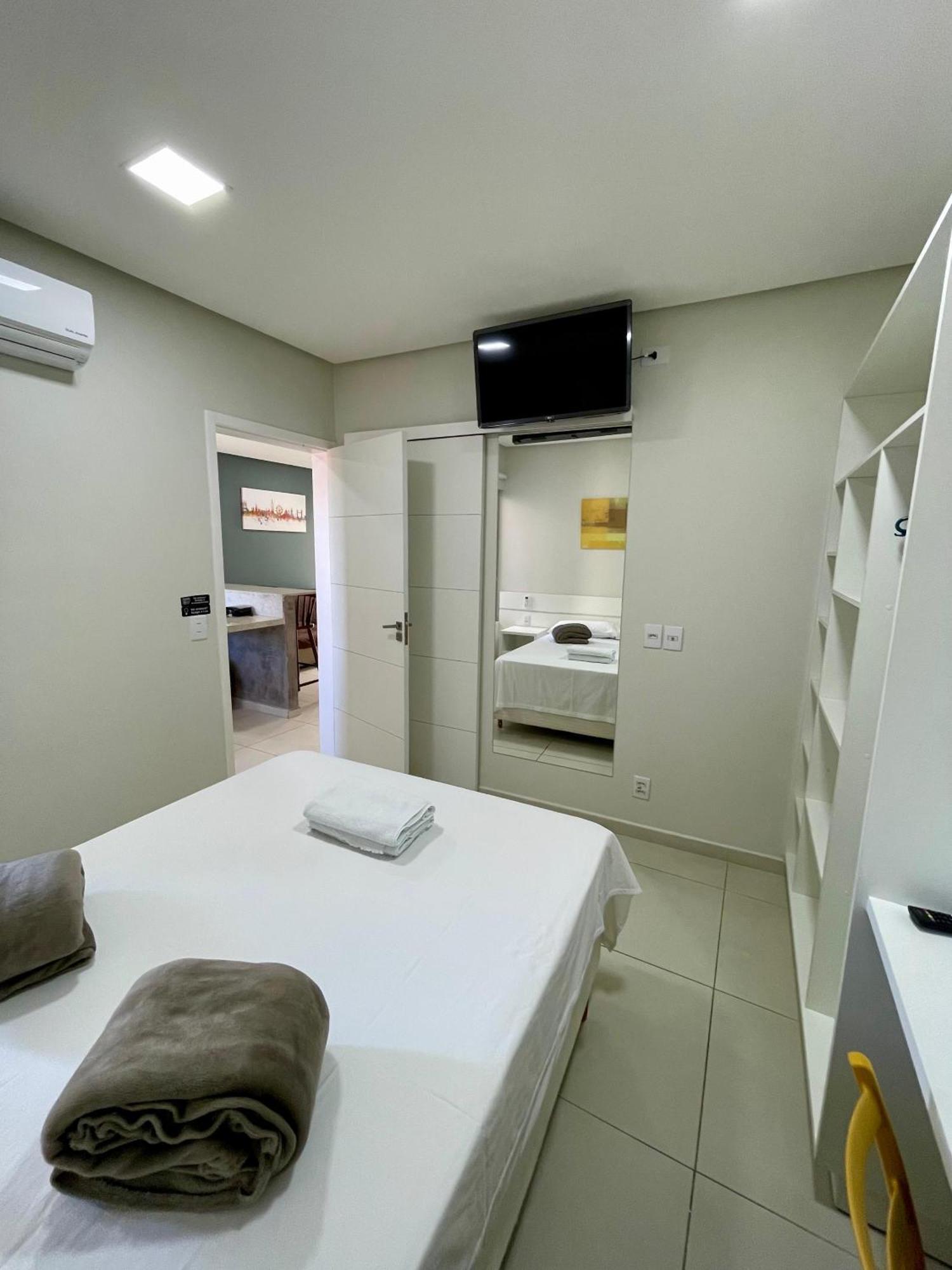 Flat's Tavares 102 Apartment